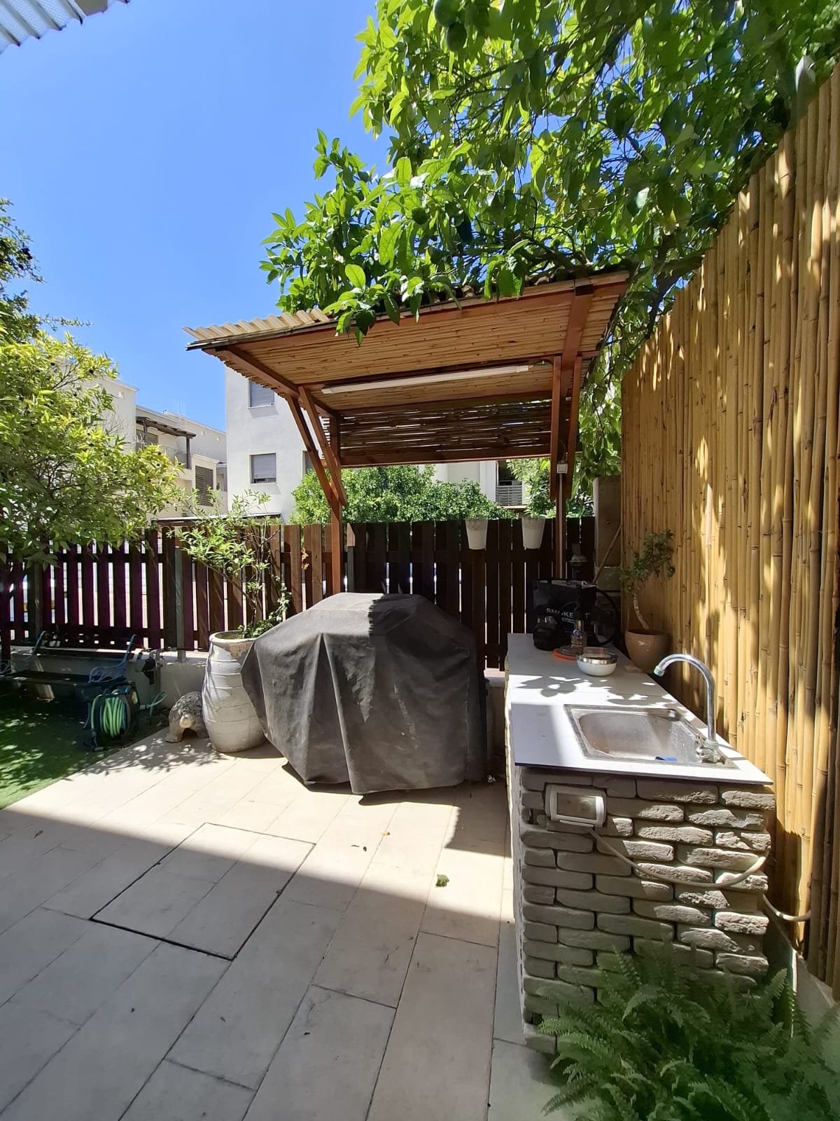 למכירה ברחוב שוהם בשכונת הסלעים המבוקשת ביותר בכפר יונה