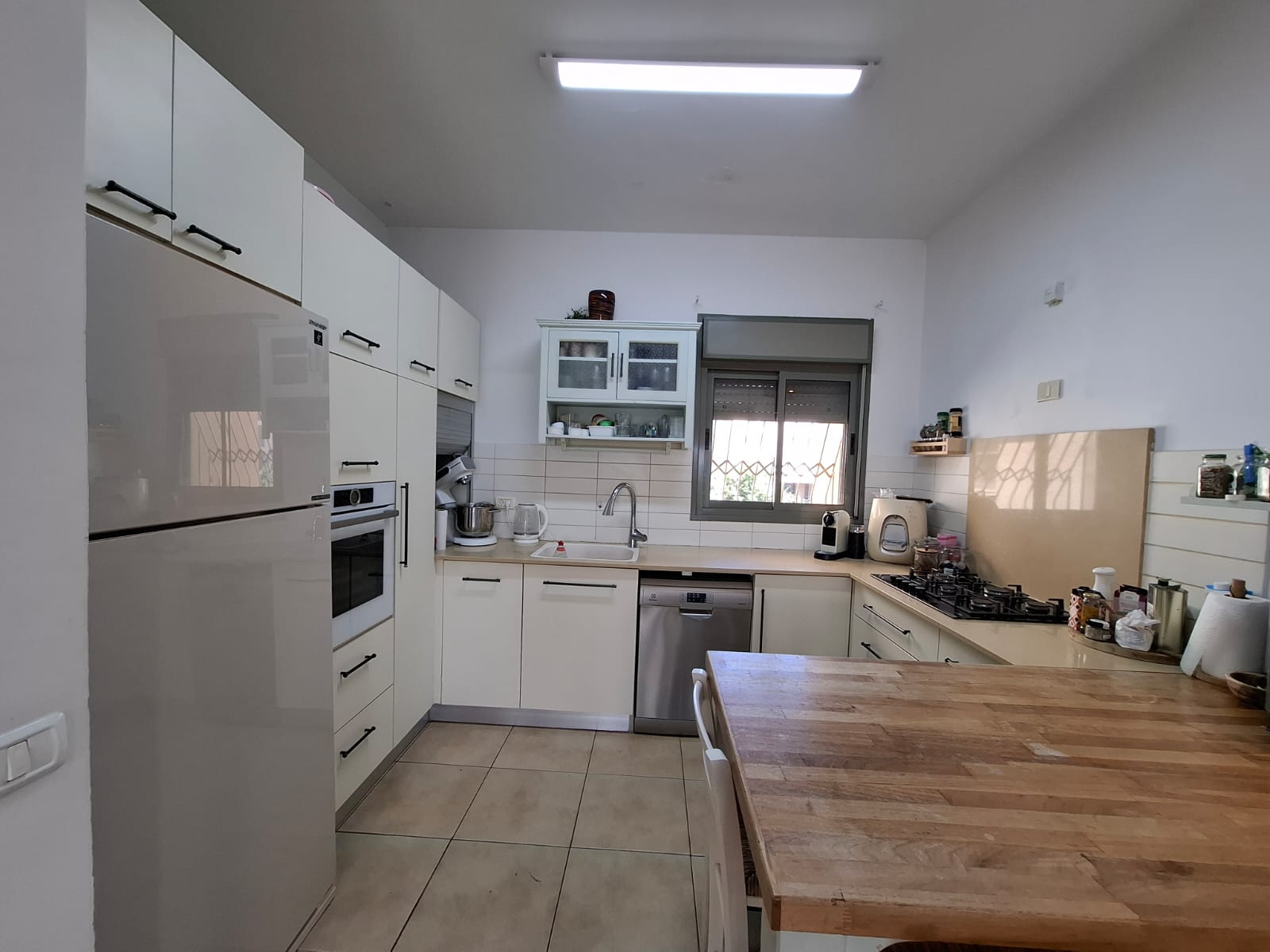 למכירה דירת 4 חדרים ברחוב שוהם המבוקש
