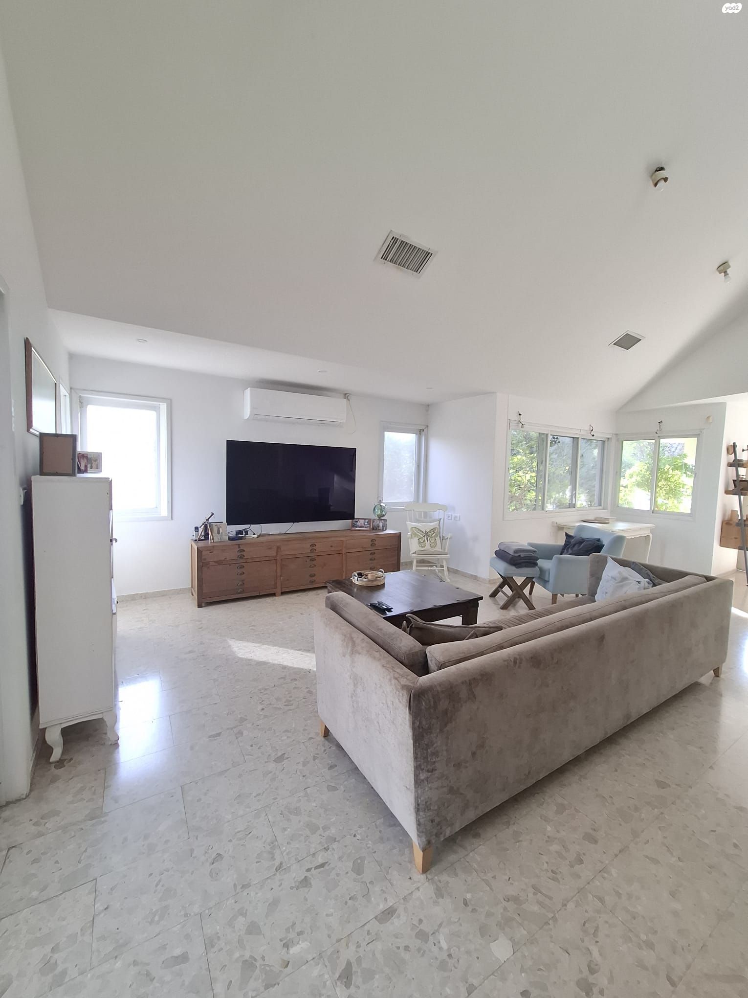 וילה ייחודית במיקום פסטורלי ושקט עם נוף מהמם