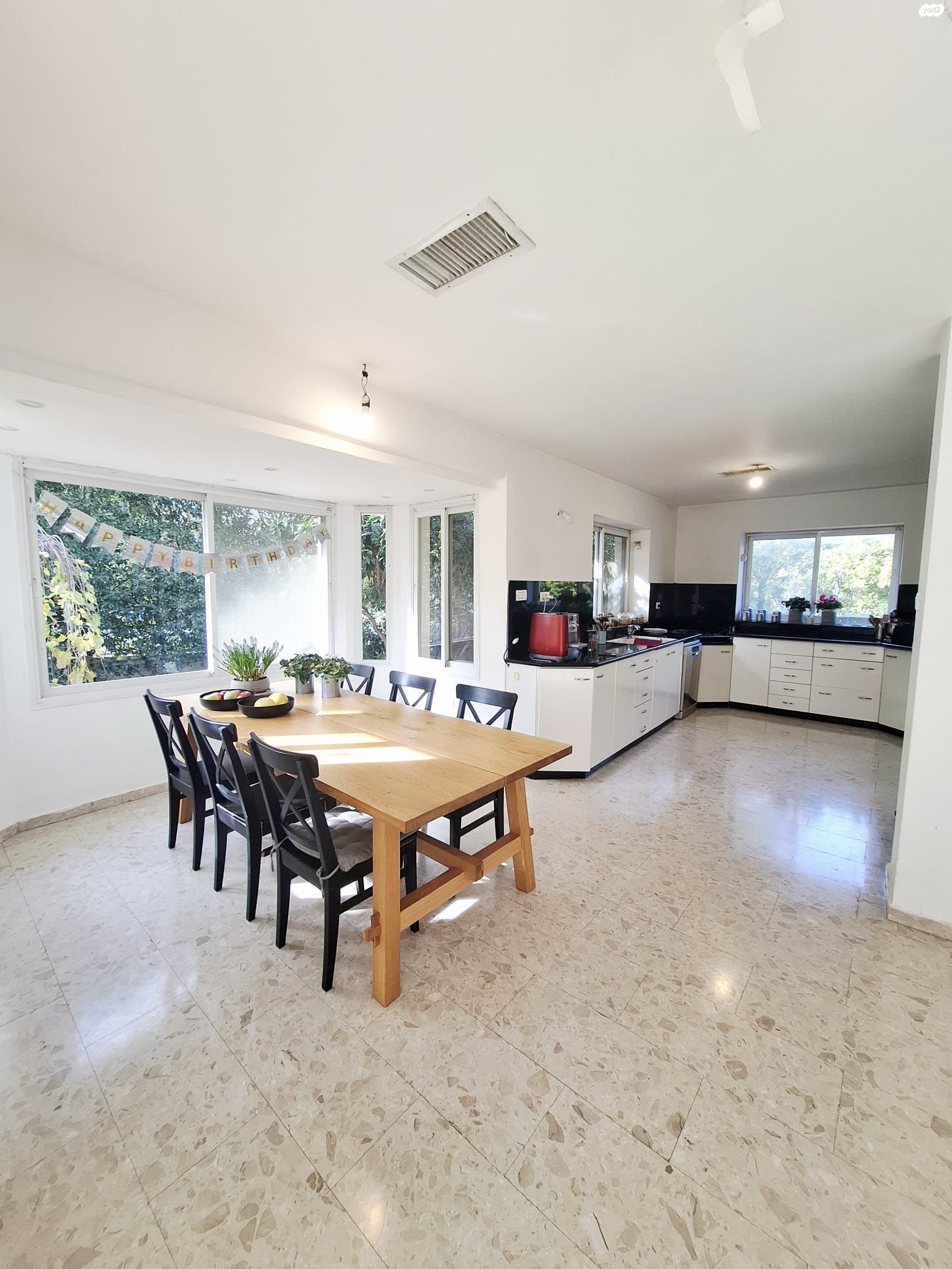 וילה ייחודית במיקום פסטורלי ושקט עם נוף מהמם