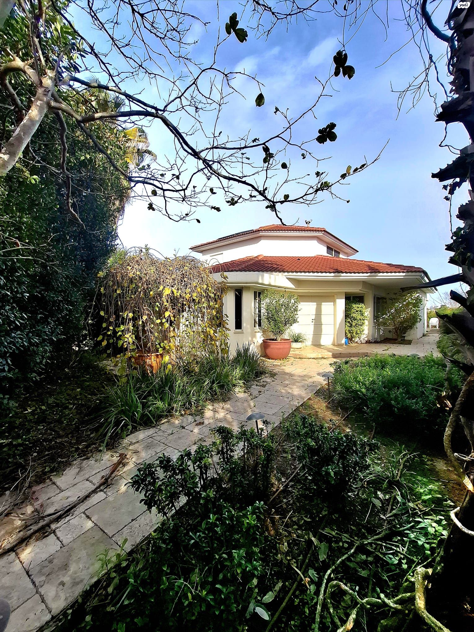 וילה ייחודית במיקום פסטורלי ושקט עם נוף מהמם